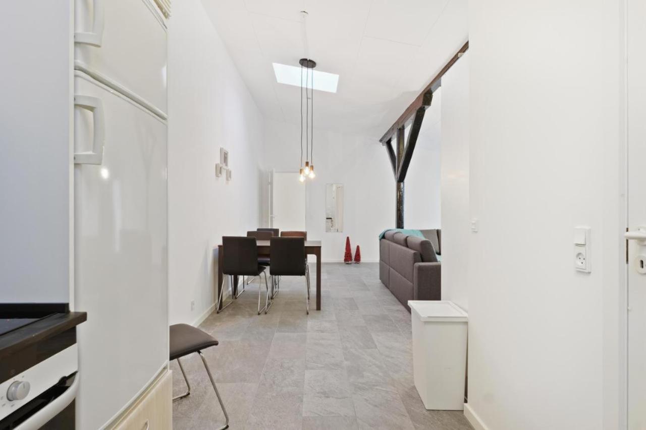Charming - Luxurious 1 Bedroom Apartment In The Heart Of Aalbor Kültér fotó