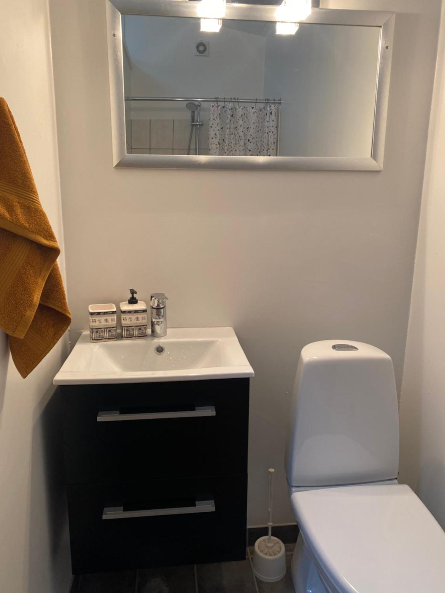 Charming - Luxurious 1 Bedroom Apartment In The Heart Of Aalbor Kültér fotó