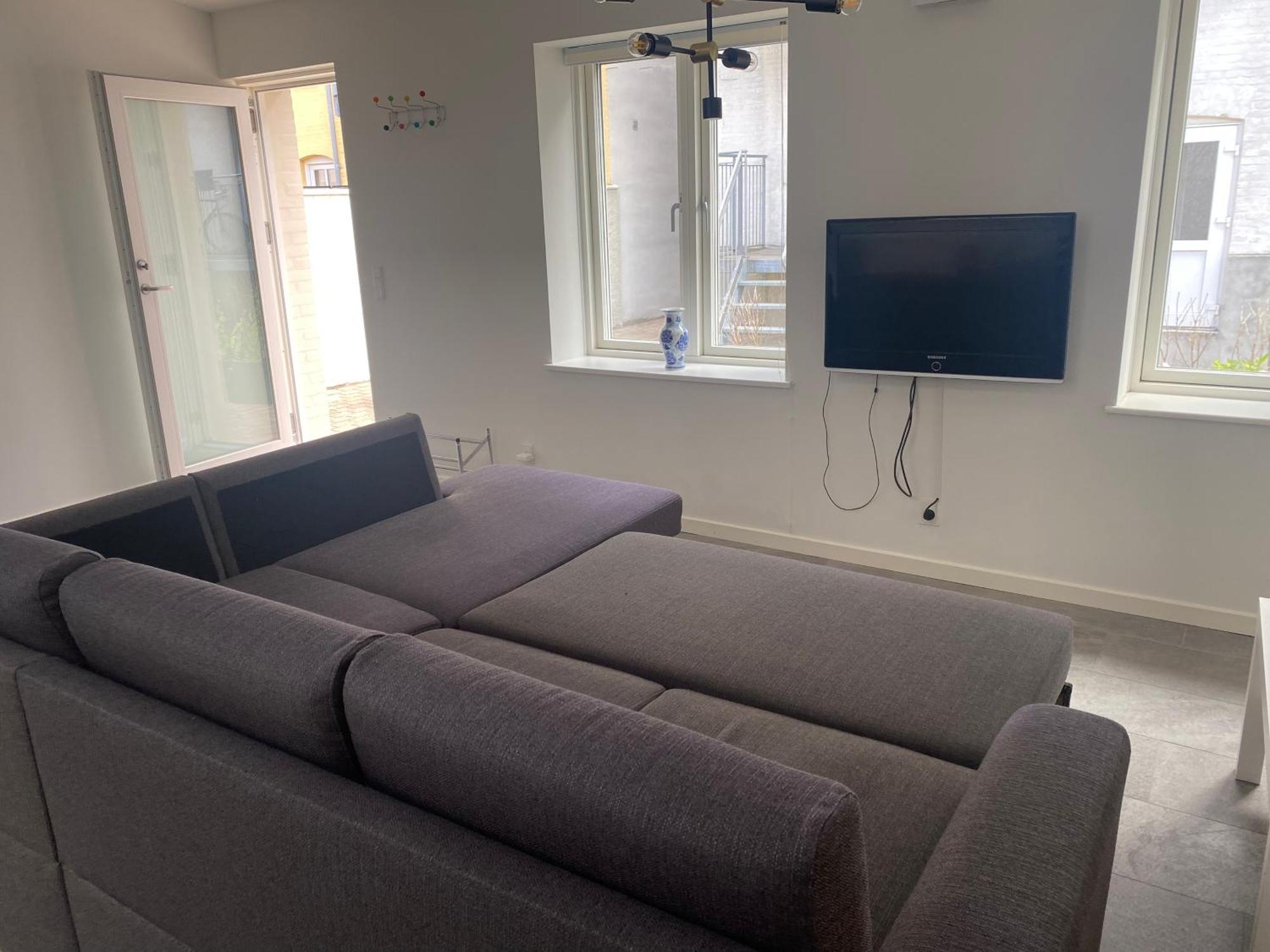 Charming - Luxurious 1 Bedroom Apartment In The Heart Of Aalbor Kültér fotó